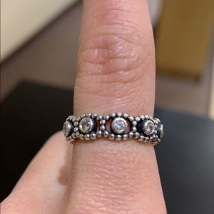 Her majesty ring size 7